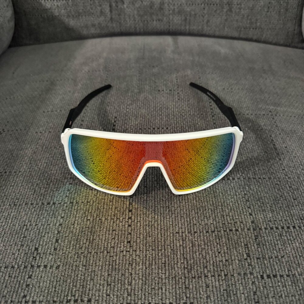 (OO9406) Oakley Sutro PRIZM Polarized White Frame Gold Lenses - Picture 12 of 12